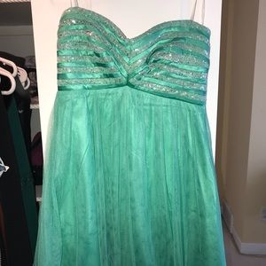 strapless homecoming dress